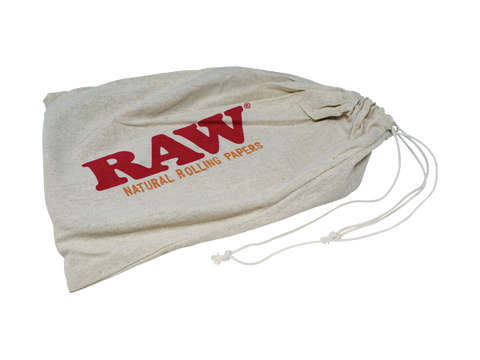 Elevate your rolling experience and demonstrate your commitment to sustainability with the RAW Small Wood Rolling Tray. Order now from Vape Bazaar, your #1 Online Vape & Smoke Shop.